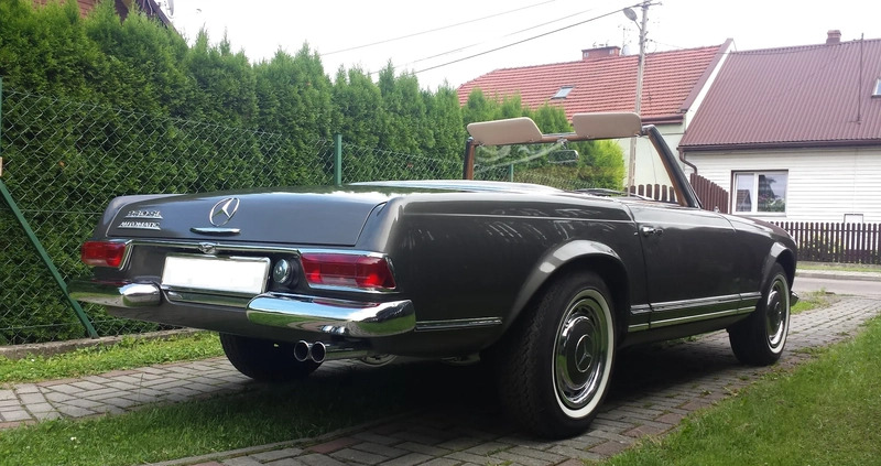 Mercedes-Benz Inny cena 399000 przebieg: 65000, rok produkcji 1963 z Lesko małe 211